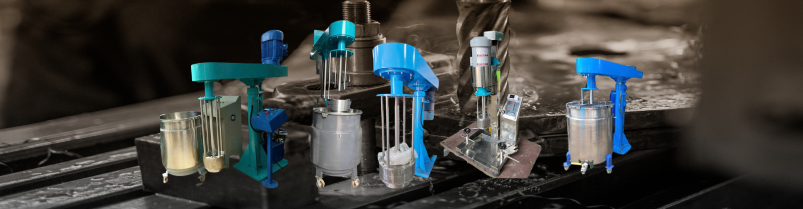 máy nghiền khuấy trộn